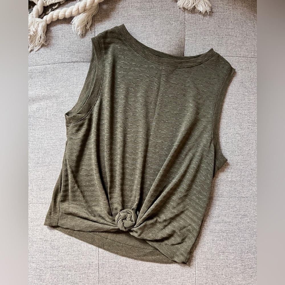 Twenty Knotted Olive Tank Size S